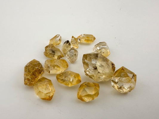 Lot of 14 "Golden Healer" Water Clear Crystals Approx. 15g